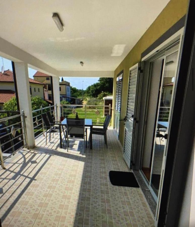 Apartments Lia-Jolie Umag Exterior foto